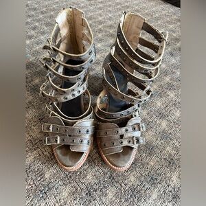 Freebird Casandra Size 9.